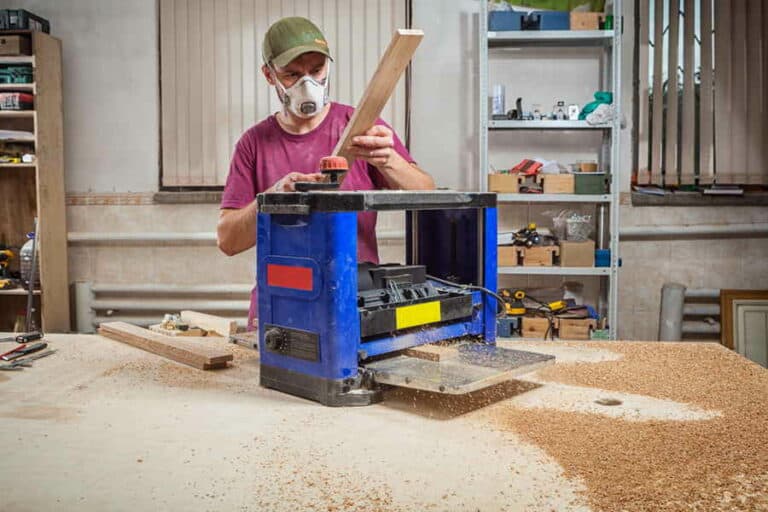 Mehr über den Artikel erfahren Welche Hobelmaschine ist die beste für Heimwerker?