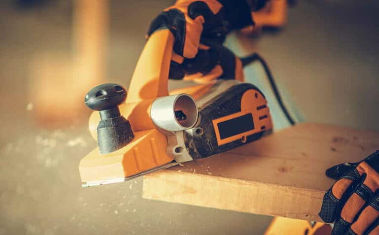 Mehr über den Artikel erfahren Wie richtig Hobeln mit Elektrohobel?